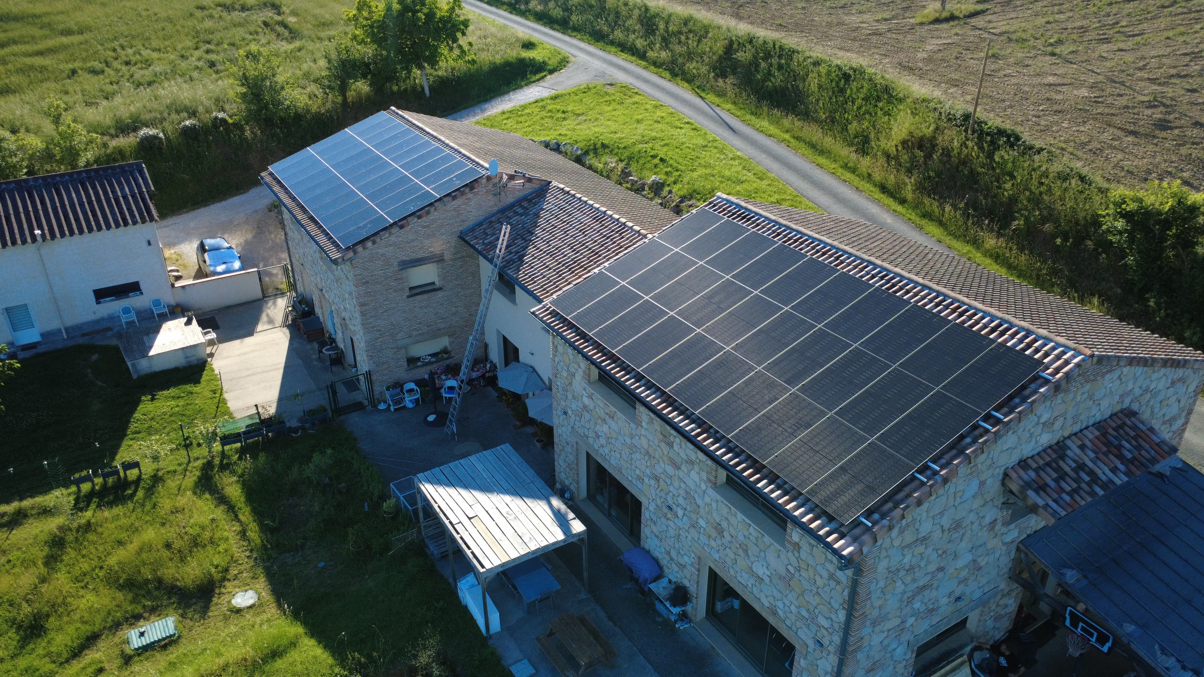 Installation photovoltaïque 2 x 15 kW en toiture